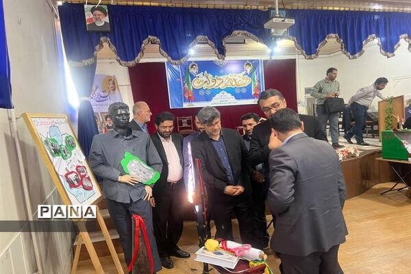 همایش عملکردهای آموزش و پرورش قائمشهر در هفته دولت