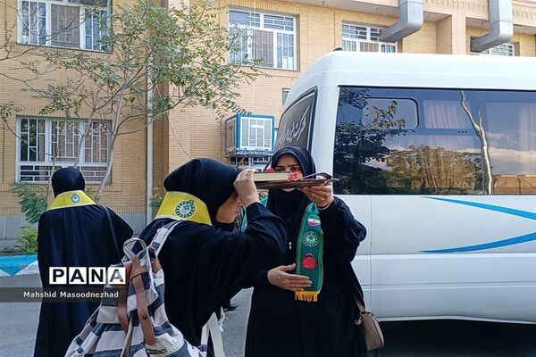 اعزام ۴۰ دانش‌آموز زیارت اولی تربت حیدریه به مشهد مقدس