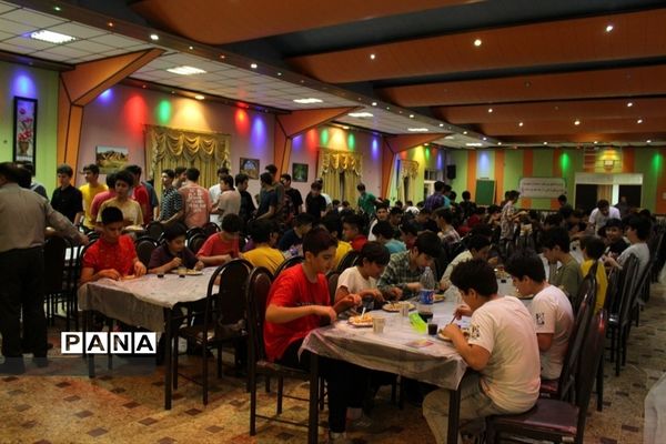 اردوی یک روزه دانش‌آموزان دبیرستان شهیدبهشتی