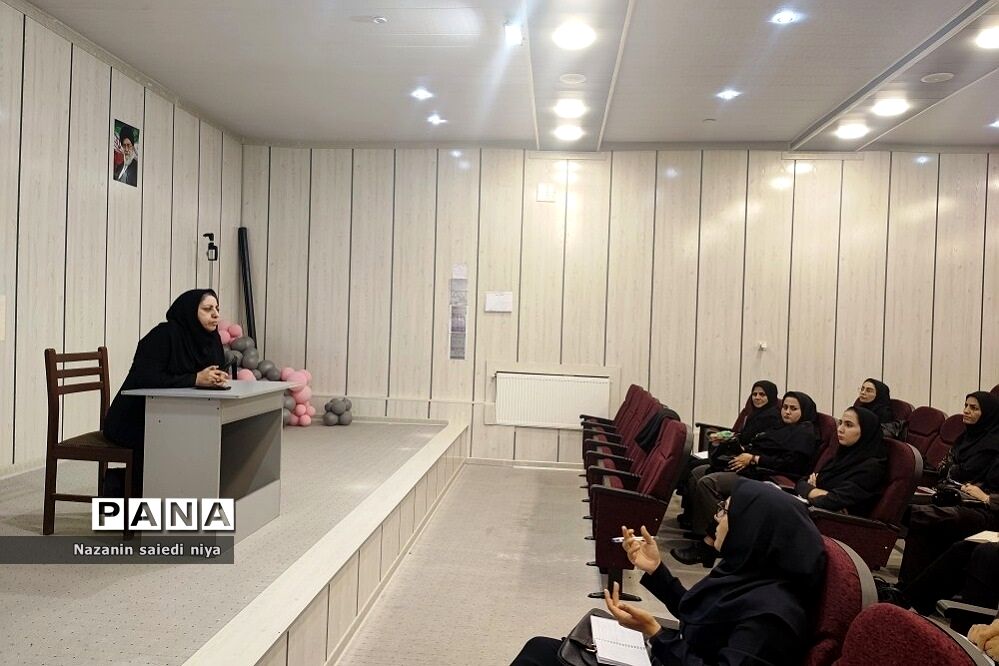 برگزاری کارگاه هنرهای نمایشی در کانون فرهنگی و تربیتی شهید حاج قاسم سلیمانی رودهن