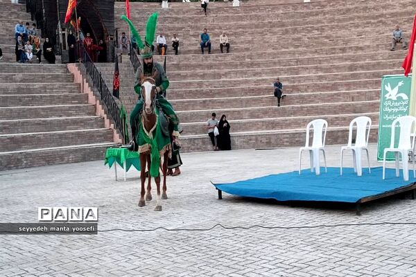 آیین تعزیه‌خوانی به مناسبت اربعین در ساری