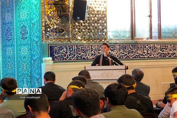 پیاده روی کاروان دانش‌آموزی خراسان شمالی به زیارت اربعین