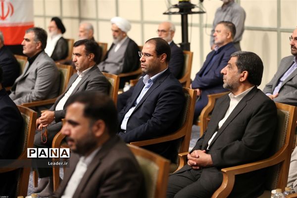 دیدار رئیس‌جمهوری و اعضای هیات دولت با مقام معظم رهبری