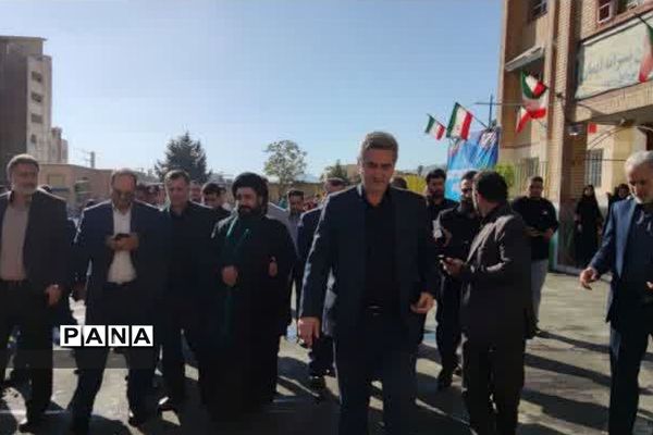 آیین افتتاح زمین‌چمن و چهارباب مغازه دبستان ایمان در رودهن