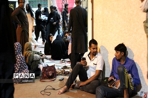 راه اندازی موکب شهدای فاطمیون در ورودی شهر ماهان - کرمان
