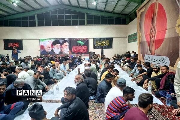 راه اندازی موکب شهدای فاطمیون در ورودی شهر ماهان - کرمان