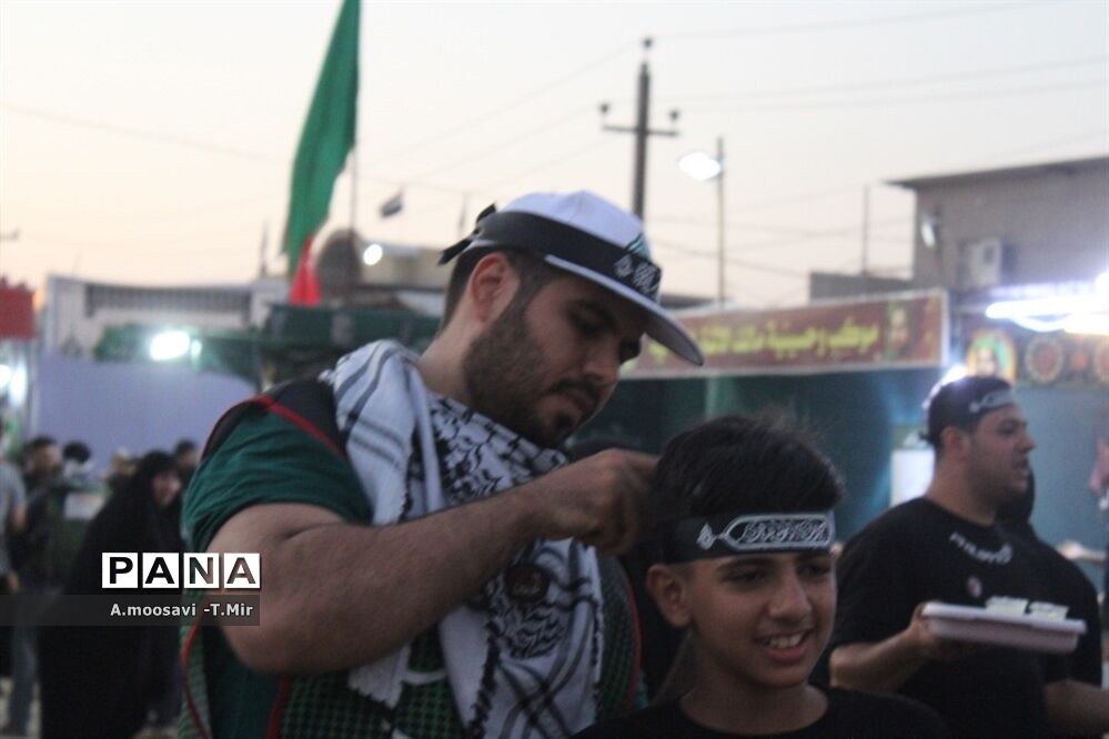 مسیر نجف تا کربلا مملو از عاشقان حسین