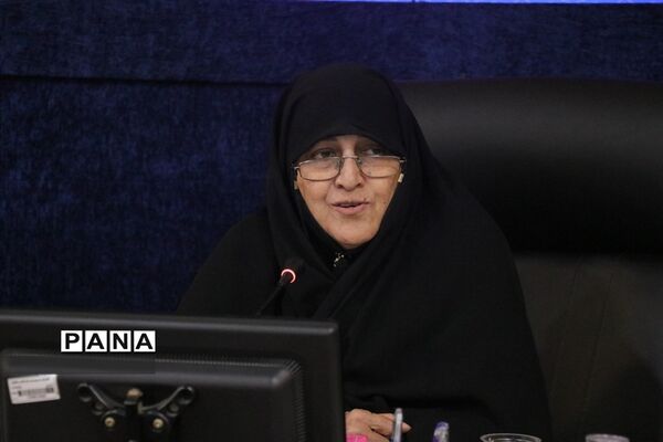 نشست نخبگان جهاد تبیین و حرکت در مسیر سبک زندگی اسلامی ایرانی