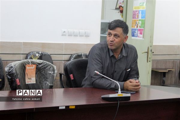 نشست خبری مدیر آموزش و پرورش گلوگاه با‌ اصحاب رسانه