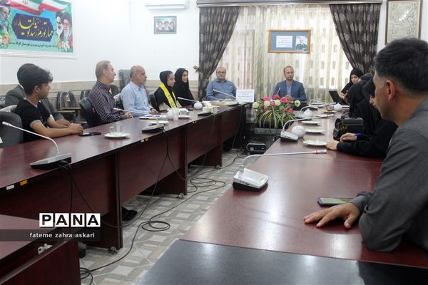 نشست خبری مدیر آموزش و پرورش گلوگاه با‌ اصحاب رسانه