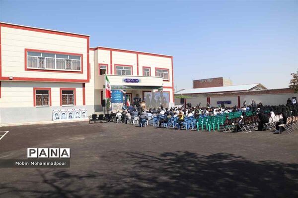 آیین افتتاح ۱۰۵ پروژه آموزشی در آذربایجان شرقی