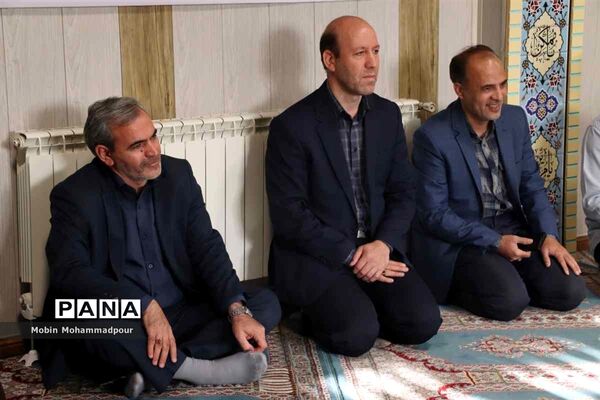 بدرقه کاروان زیارتی فرهنگیان آذربایجان شرقی