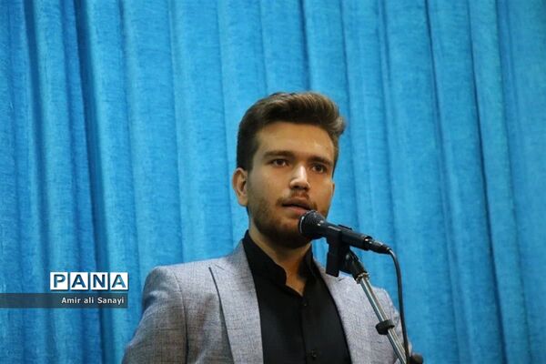 برگزاری نماز عبادی سیاسی جمعه در مصلی نماز جمعه شهرستان‌قرچک