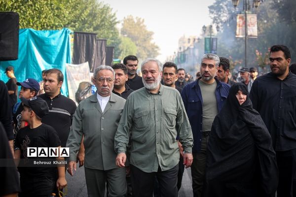 موکب دانش‌آموزی عشاق الحسین (ع) در پیاده‌روی جاماندگان اربعین حسینی-تهران