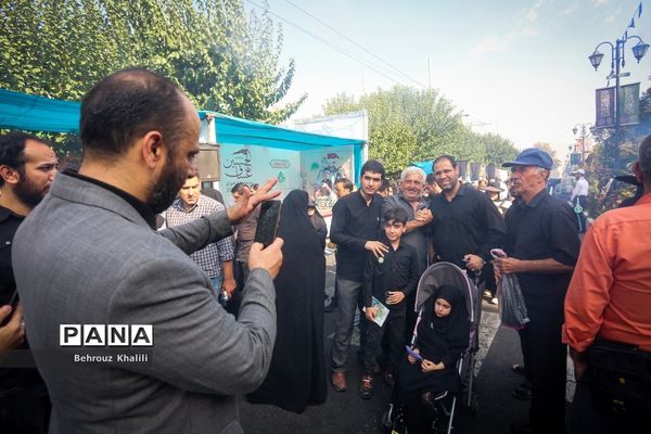 حضور وزیرآموزش و پرورش در پیاده‌روی جاماندگان اربعین حسینی