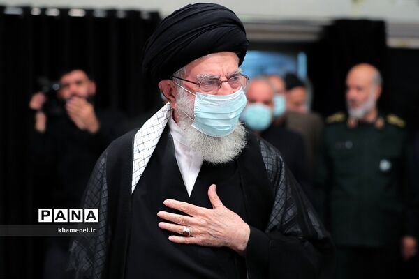 مراسم عزاداری هئیت‌های دانشجویی با حضور رهبر معظم انقلاب