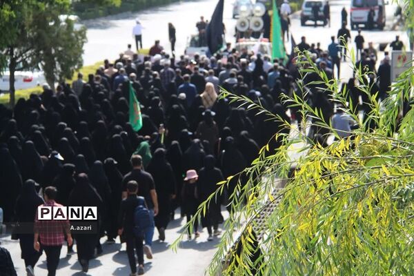 برگزاری مراسم پیاده‌روی اربعین حسینی  از حرم تا حرم