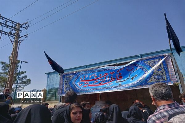 حضور پرشور کودکان و نوجوانان در راهپیمایی اربعین