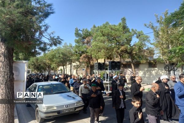 مراسم پیاده روی جاماندگان اربعین در شهرستان خلیل آباد