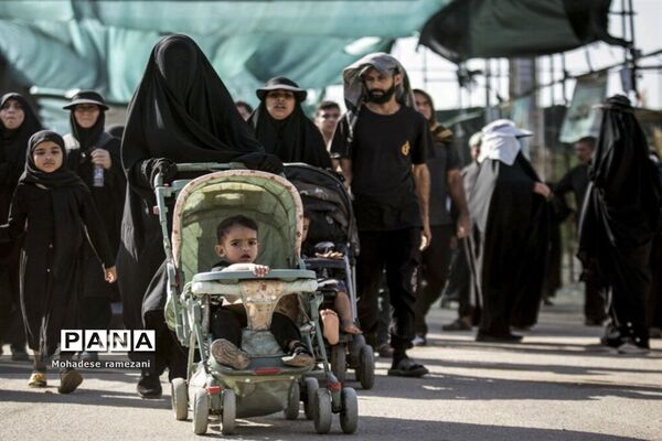 پیاده‌روی کودکان اربعینی