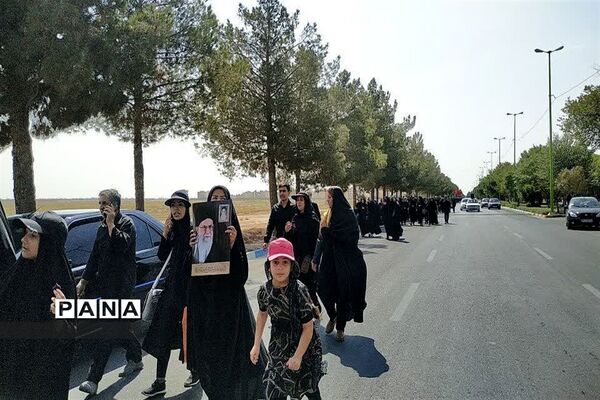 پیاده‌روی جاماندگان اربعین در شهرستان شاهین شهر