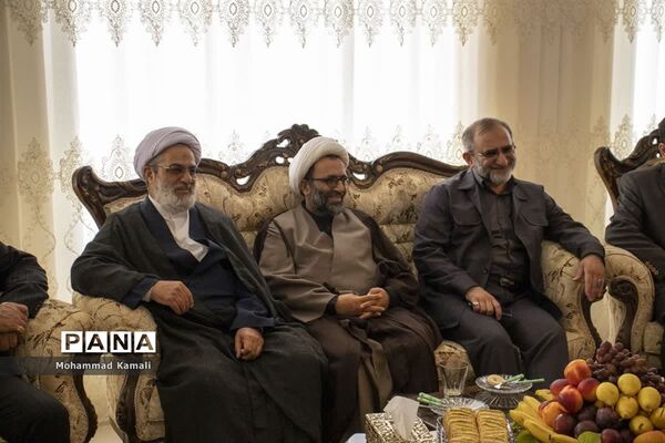 تجلیل از رتبه تک رقمی استان مرکزی در کنکور سراسری