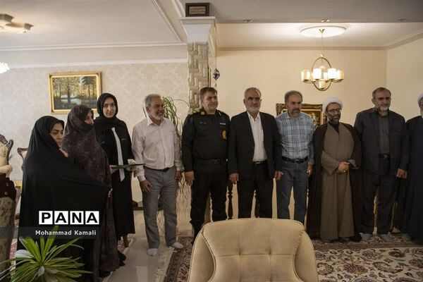 تجلیل از رتبه تک رقمی استان مرکزی در کنکور سراسری