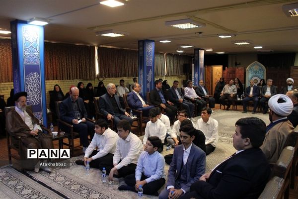 تجلیل از مقام‌آوران مسابقات قرآنی کشوری