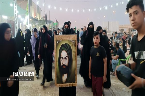 پیاده‌روی زائران اربعین حسینی در مسیر عاشقی
