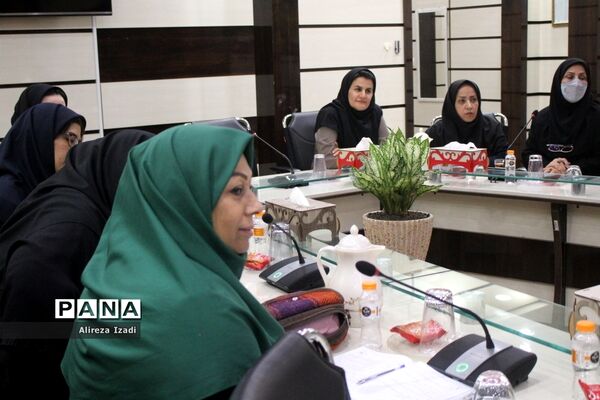 نشست شورای موسسان کودکستان‌های آموزش و پرورش استان بوشهر