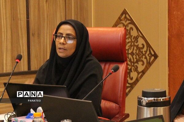 نشست هم‌اندیشی مسئولان امورتربیتی مناطق ۲۱ گانه شهرستان‌های تهران