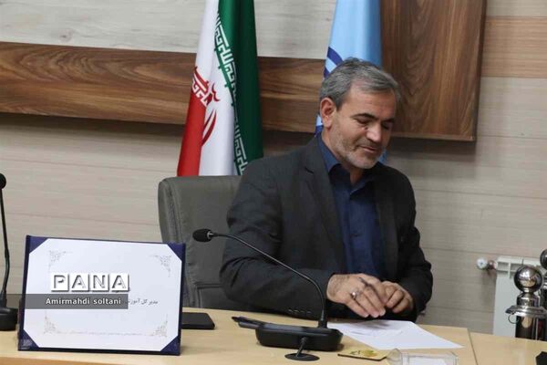 ملاقات مردمی مدیرکل آموزش و پرورش استان آذربایجان شرقی