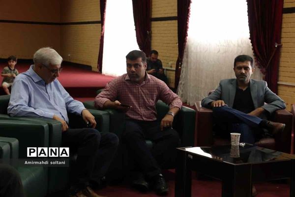 ملاقات مردمی مدیرکل آموزش و پرورش استان آذربایجان شرقی