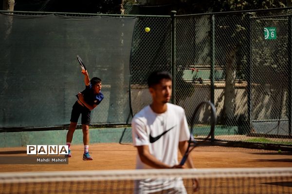 بازدید مسئولان ورزش کشور از اردوی تیم ملی تنیس