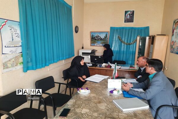 بازدید معاون پرورشی و تربیت بدنی از مدارس منطقه ۱۳ در روز مانور بازگشایی