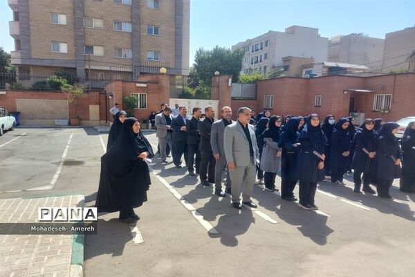 مانور بازگشایی مدارس منطقه ۸