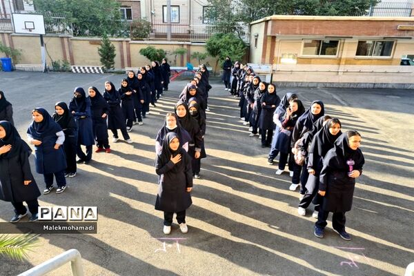 مانور بازگشایی مدرسه در دبیرستان فرهنگ منطقه ۱۳