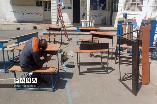 آماده سازی دبیرستان شهیده قزوینی منطقه ۱۳ برای بازگشایی در اول مهر