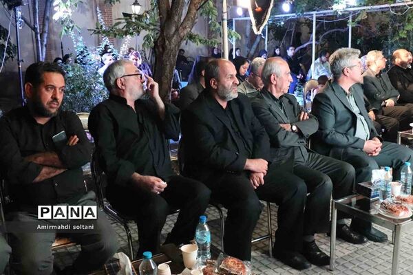 عرض ارادت اهالی رسانه آذربایجان شرقی به ساحت مقدس سید الشهدا (ع)