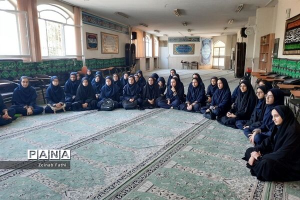 اختتامیه پایگاه تابستانی دبیرستان هیات امنایی فیض کاشانی منطقه ۱۴