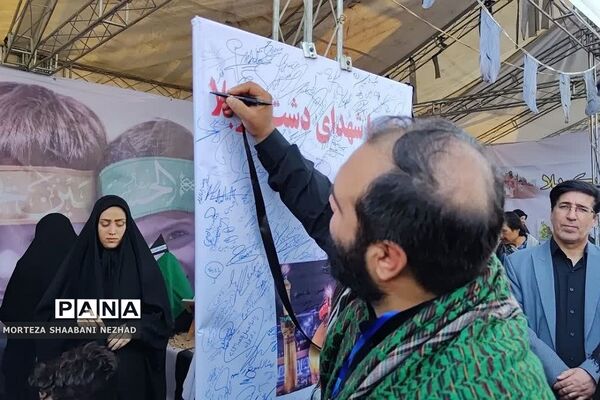 موکب حب الحسین(ع)  فشافویه درمسیر پیاده‌روی جاماندگان اربعین حسینی