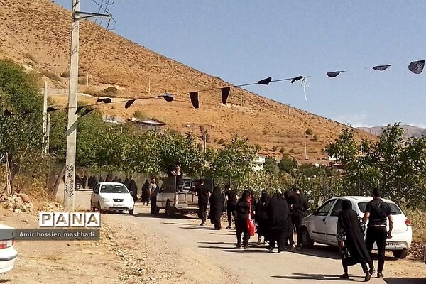 مراسم پیاده‌روی جاماندگان  اربعین در روستای جورد رودهن