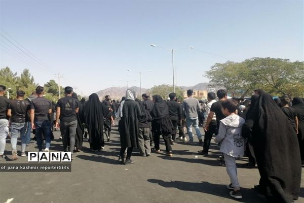 آیین پیاده‌روی حرم تا حرم در کاشمر