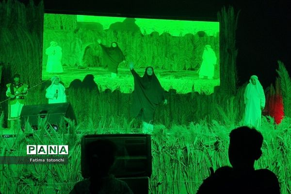 نمایش بزرگ "برفرازهستی" کاری از گروه فرهنگی و هنری مهتاب