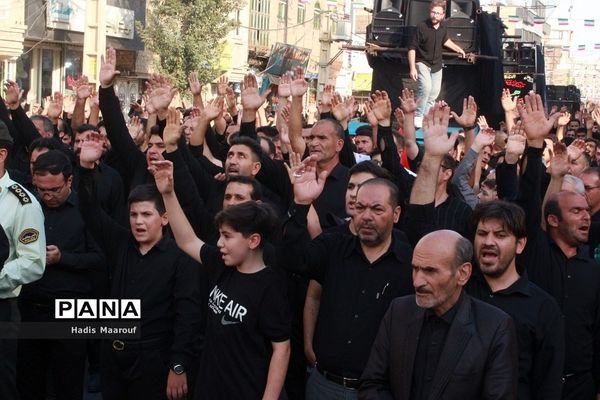 پیاده‌روی بهارستانی‌های عاشورایی جامانده از اربعین حسینی