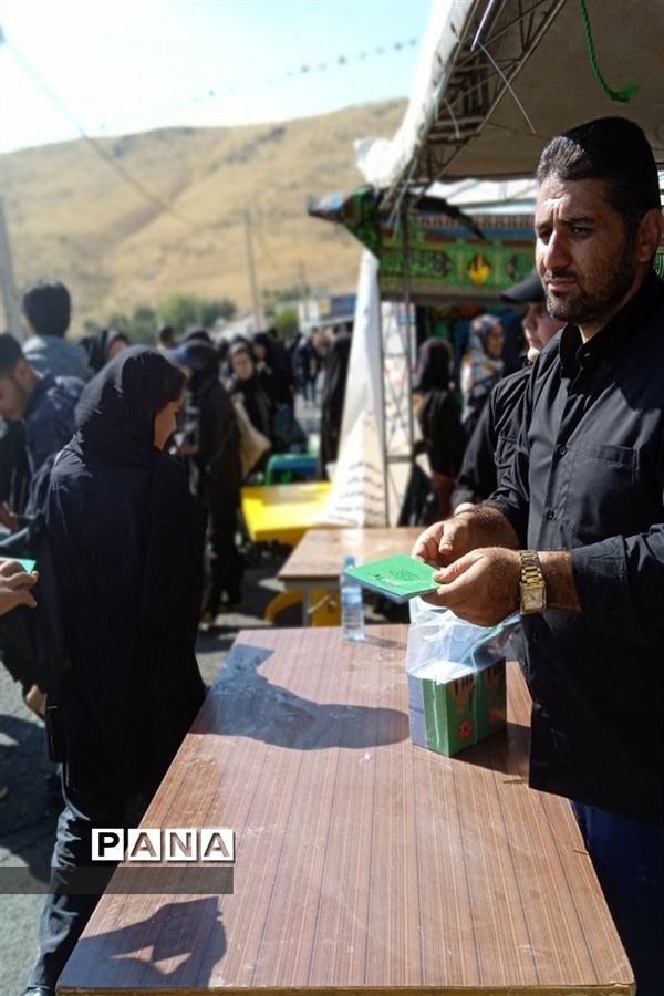 برگزاری موکب دانش‌آموزی