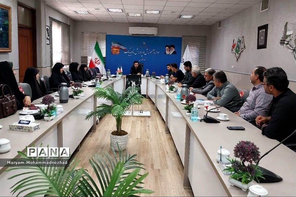 جلسه هماهنگی بامدیران منتخب طرح گام های عاشقی