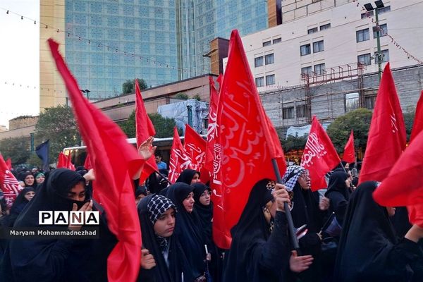 اجتماع بزرگ دلدادگان‌ حسینی