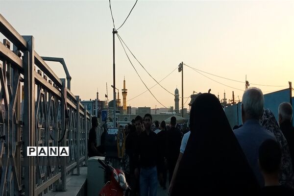 پیاده‌روی جاماندگان اربعین حسینی در مشهد مقدس