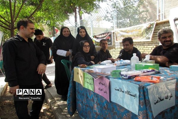 برپایی موکب مراسم جاماندگان اربعین آموزش و پرورش منطقه 16